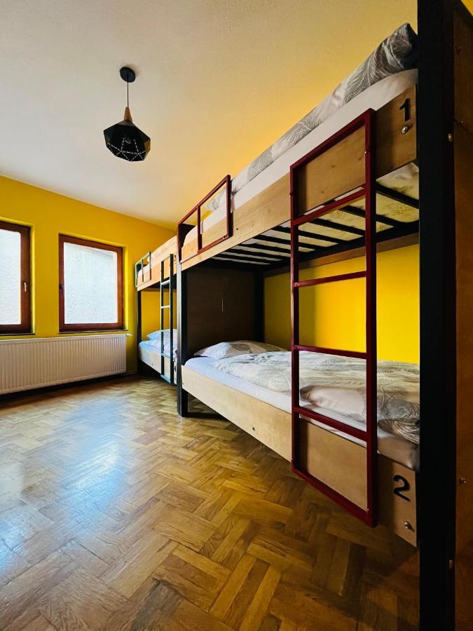 Hostel Prishtina Backpackers Prisztina Zewnętrze zdjęcie