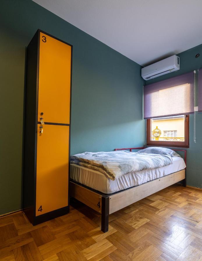 Hostel Prishtina Backpackers Prisztina Zewnętrze zdjęcie